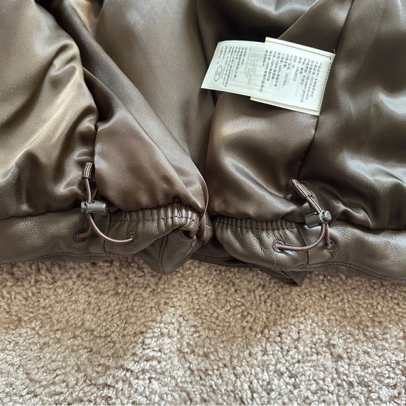 Abercrombie & Fitch Oversized Vegan Leather Brown Quilted Puffer Jacket Medium - Picture 9 of 13